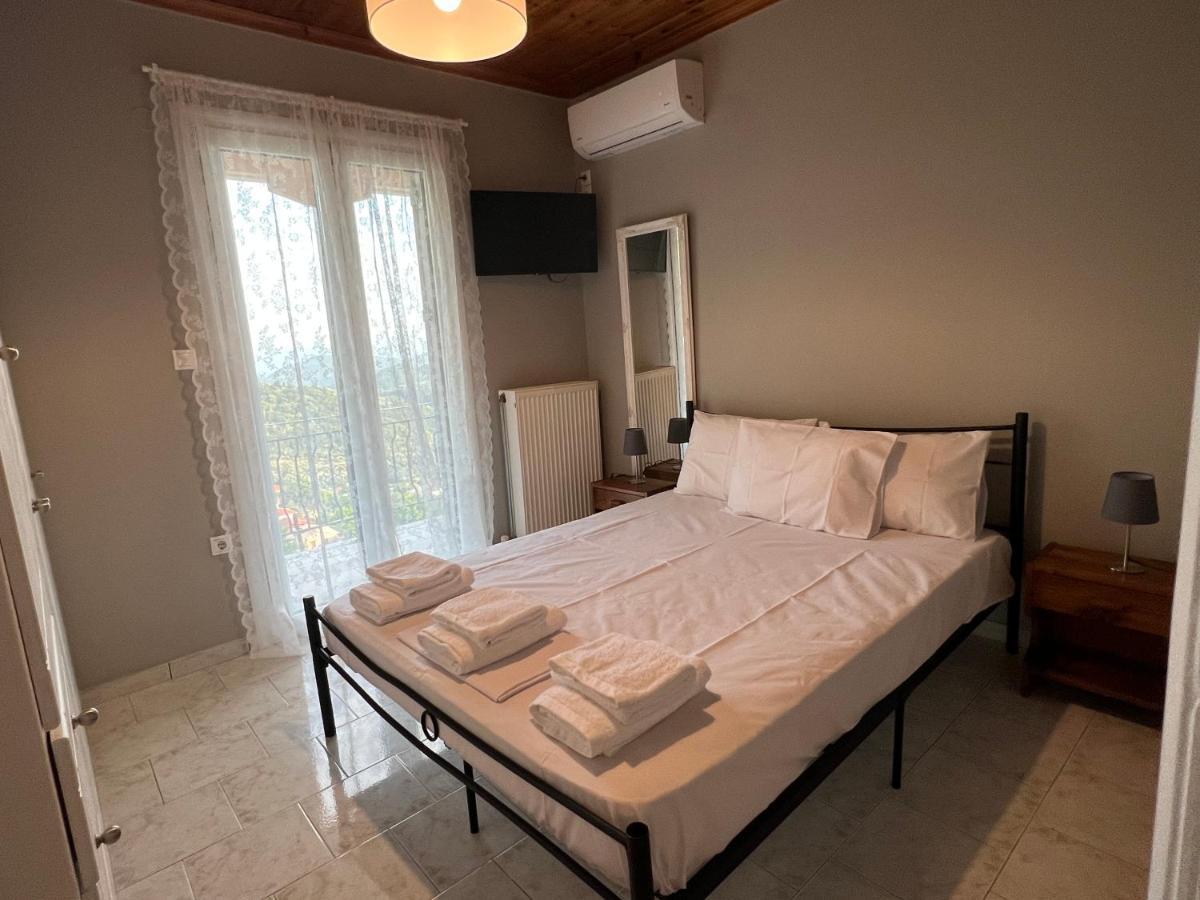 Gazena House Villa Sivros Bagian luar foto